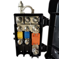 Batteriepolklemme | MTA CDB | integrierter 3-fach Sicherungshalter MegaVAL & MidiVAL | 32V | positiv